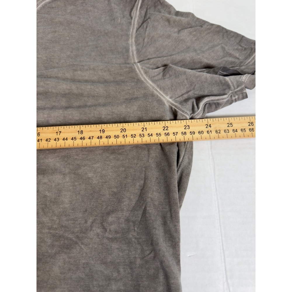 Lululemon Men Sportswear T Shirt Gray Washed‎ Out Logo - Picture 5 of 6